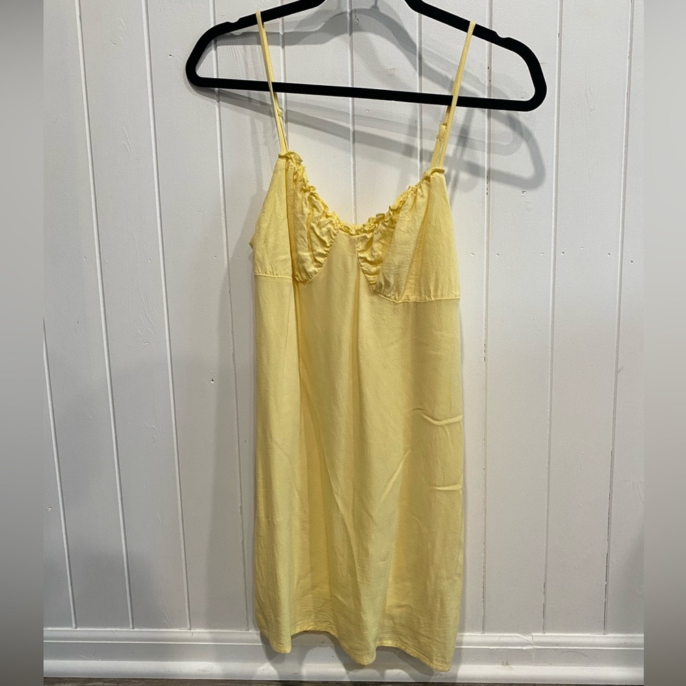 yellow bustier mini dress!